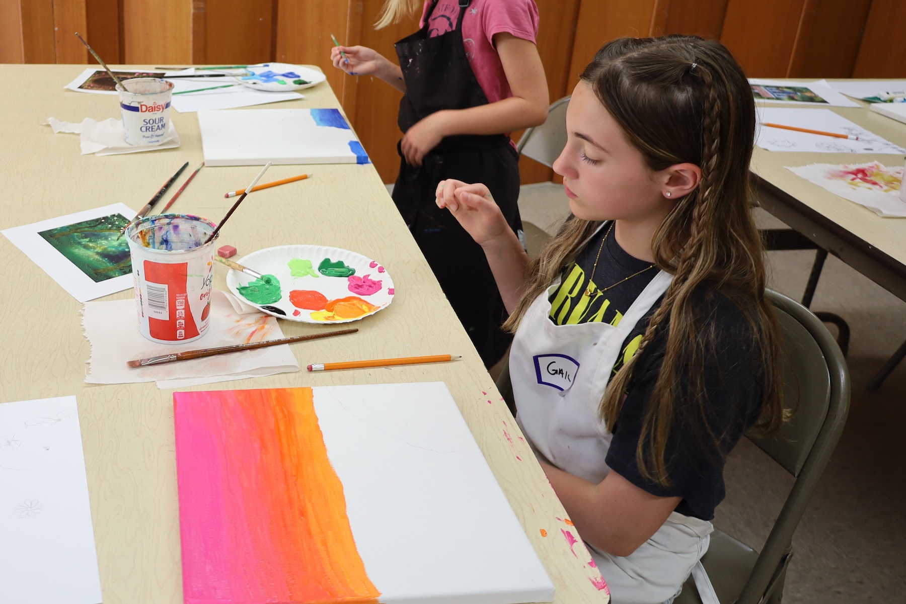 Girl Painting Summer25 Girl Painting Summer25