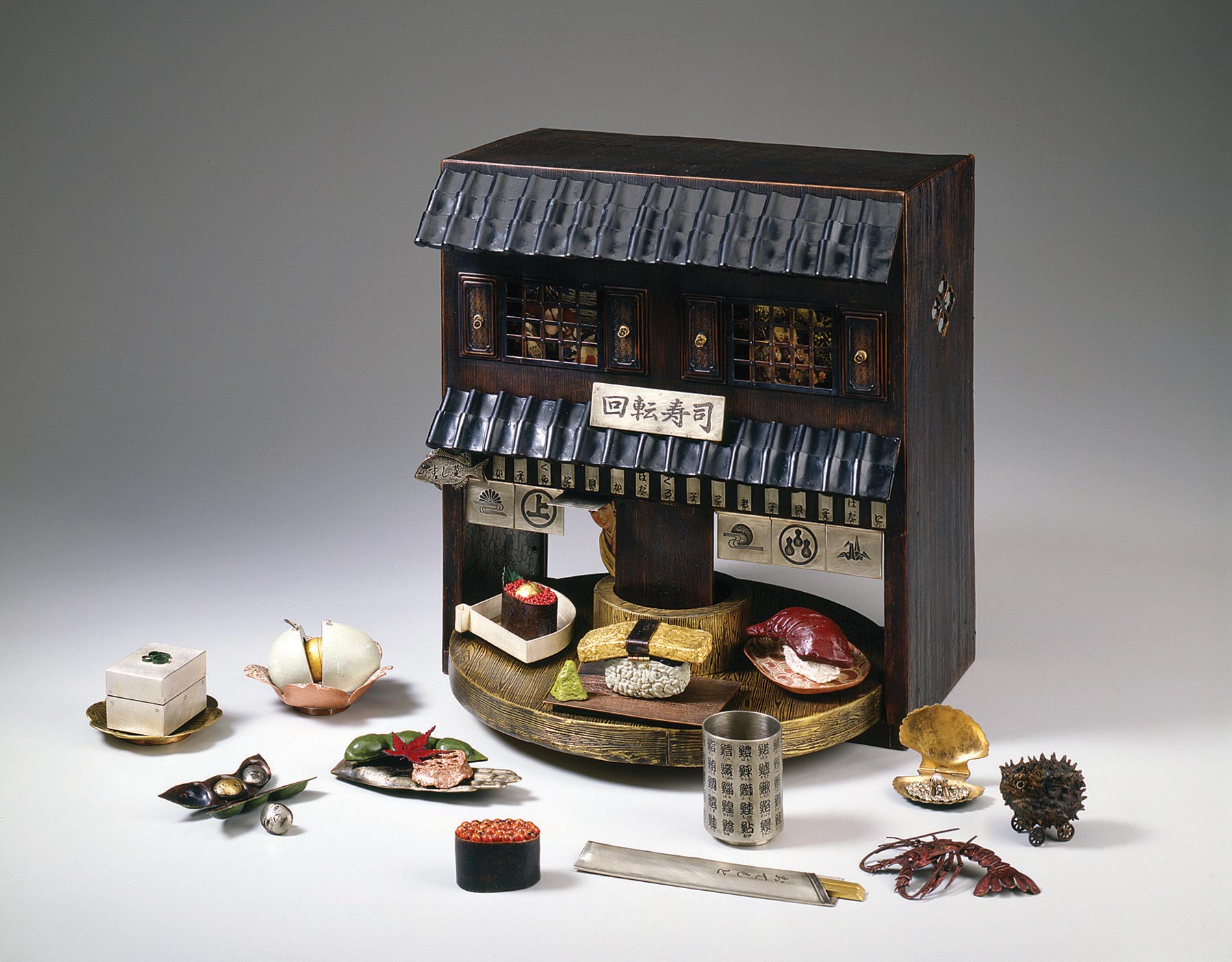 Mariko Kusumoto “Kaitenzushi (Sushi Restaurant)”