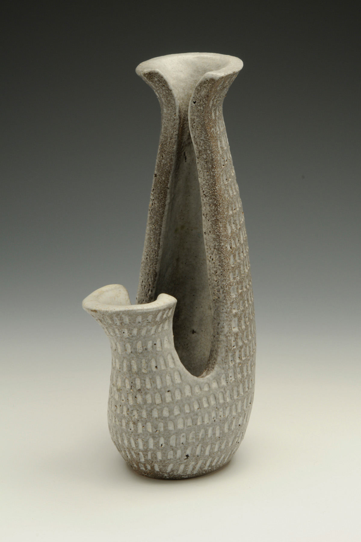 Karen Karnes, Untitled (Candleholder)