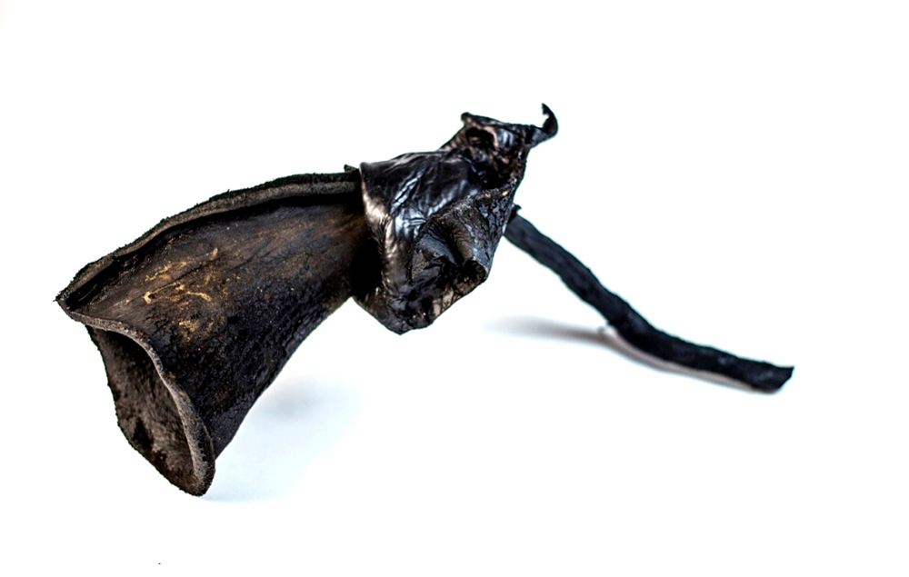 Jorge Manilla “Lies, Lies (Brooch)”