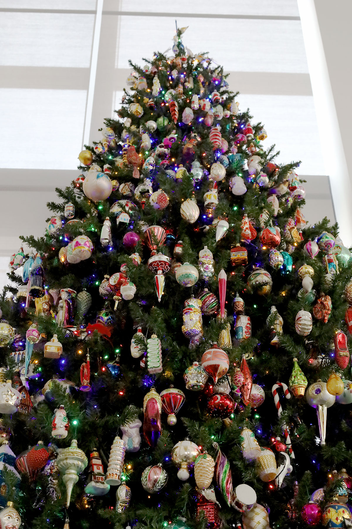 RAM Holiday Tree 2021 Holiday Tree 2021 1