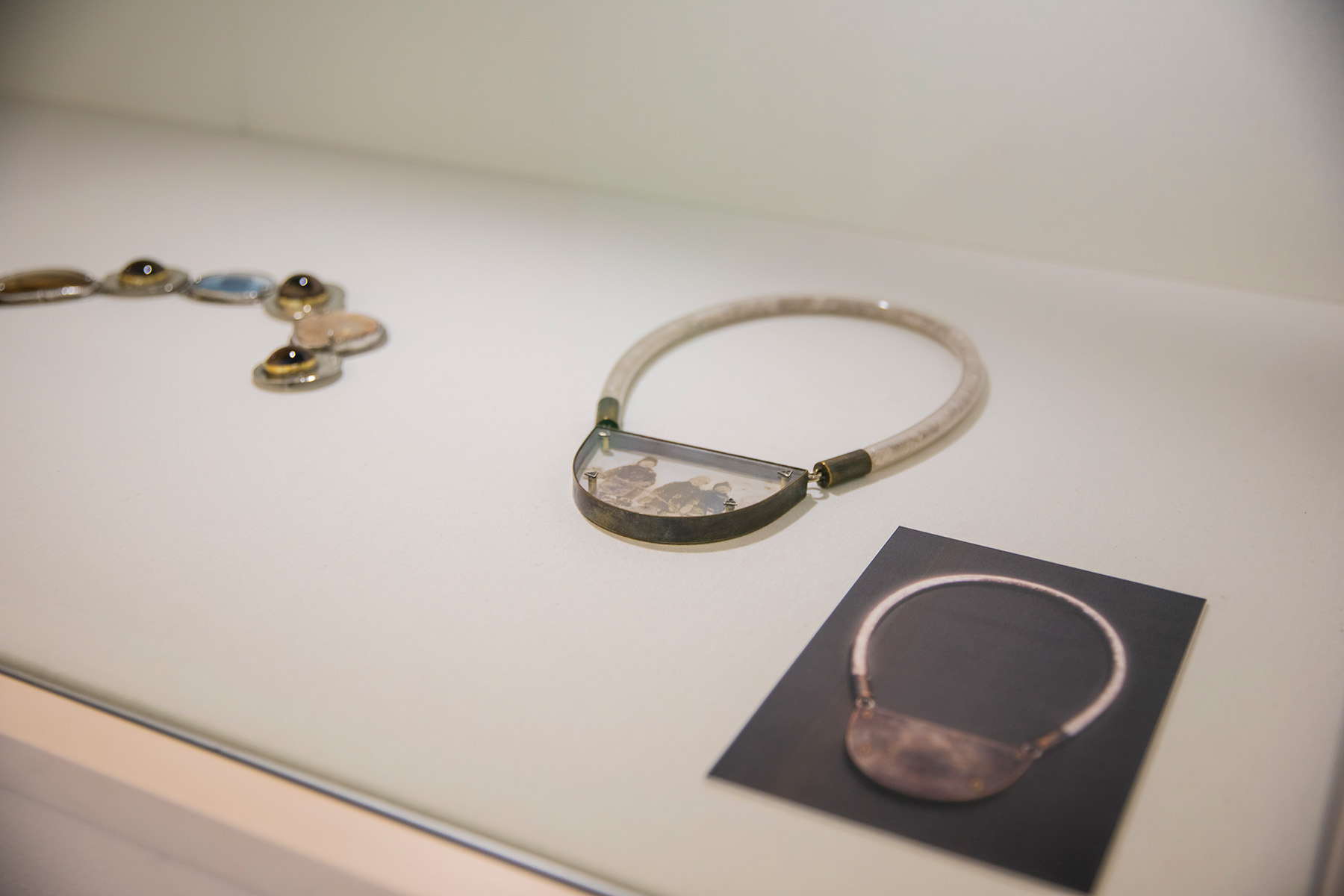 Installation view, Open Close Front Back: Exploring Contemporary Art Jewelry Design