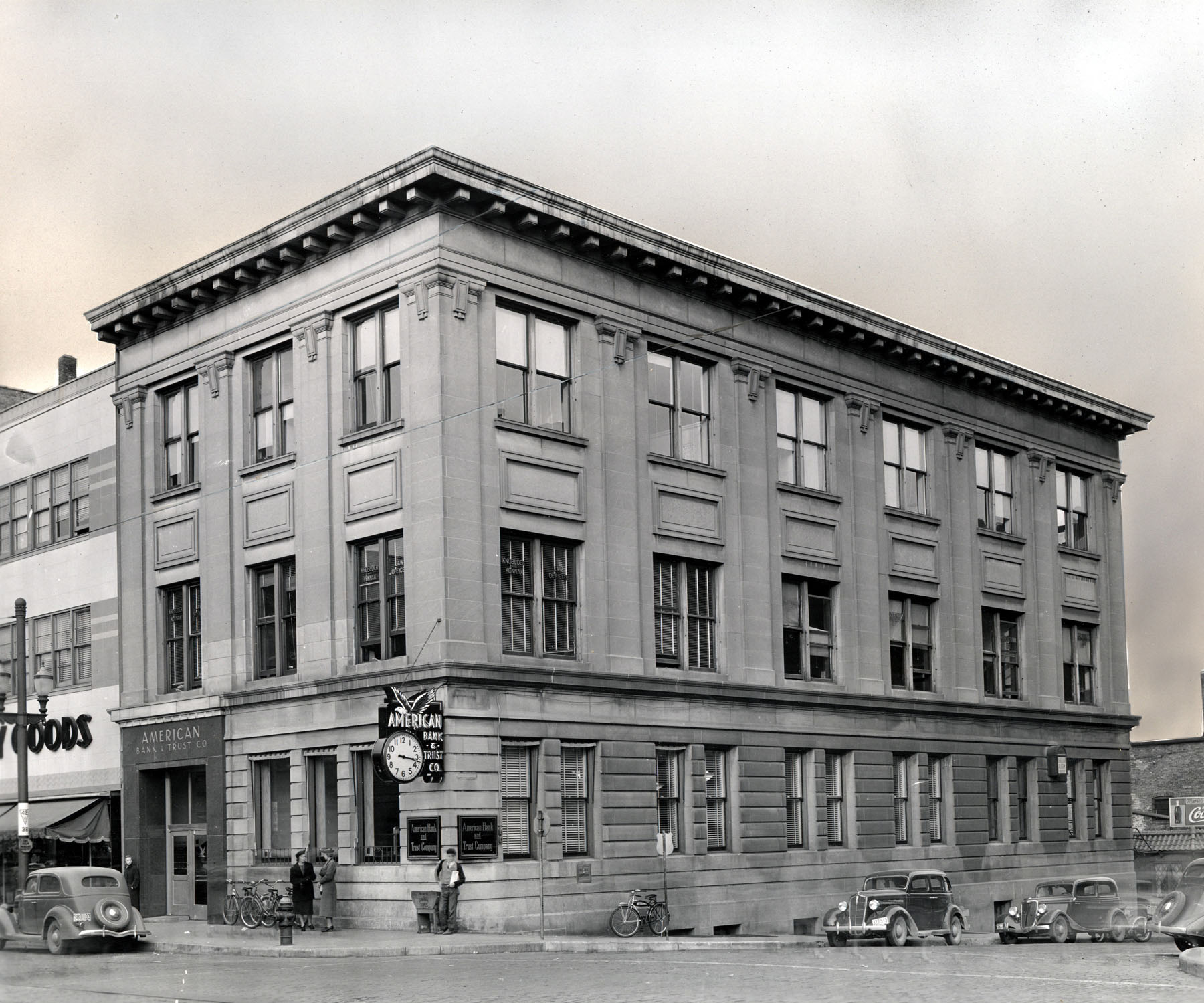 American Bank Fifth Street Pre 1965 1 American Bank Fifth Street Pre 1965 1