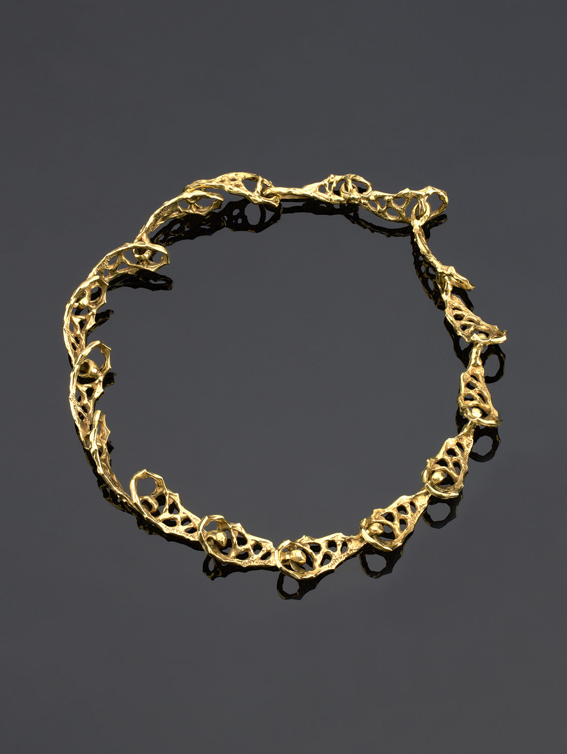 Irena Brynner, Patterned (Neckpiece)