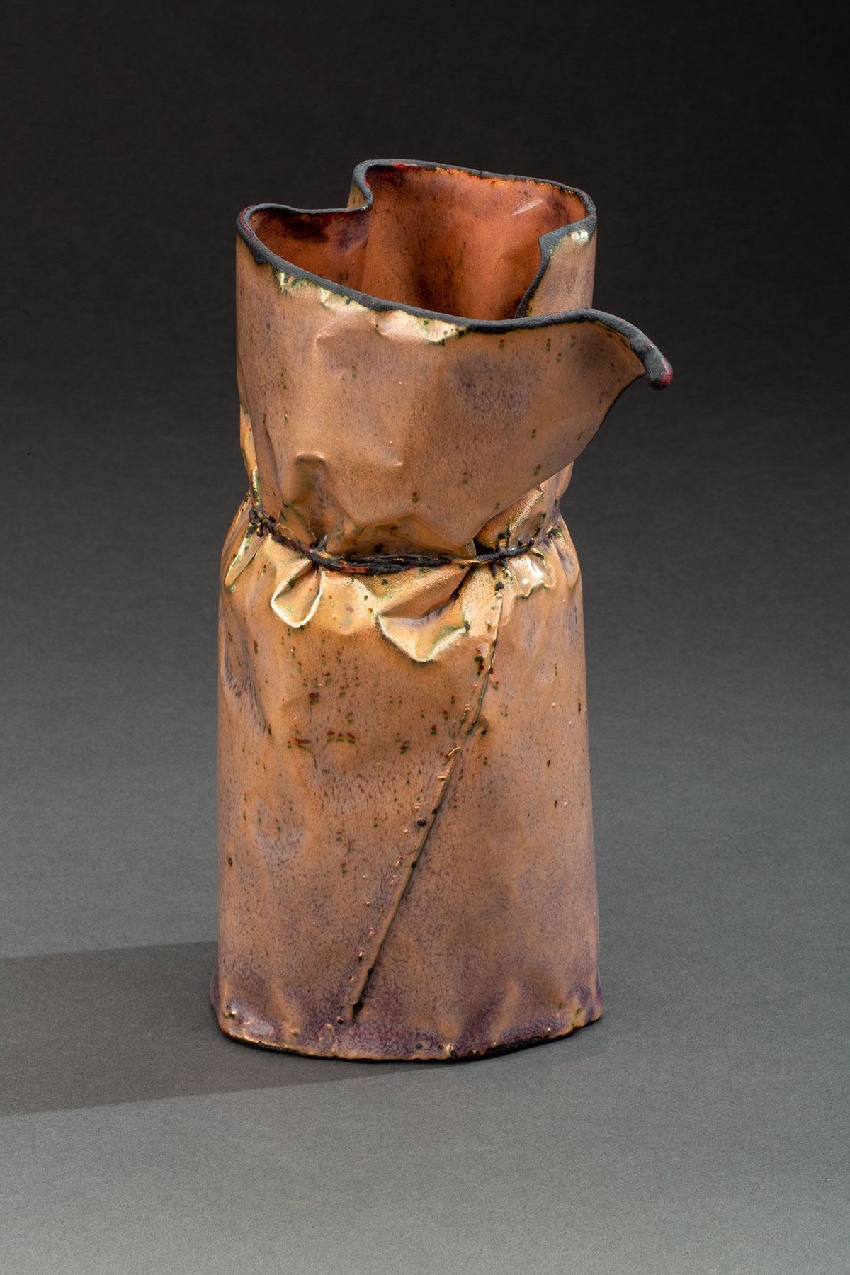 June Schwarcz, Vessel (#1057)